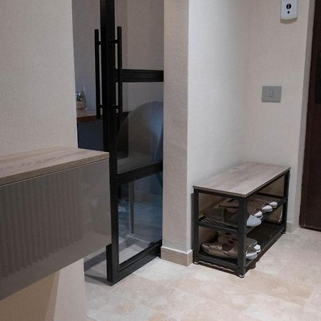 Cosy 2 Rooms Apartment In The Center Of The City Bukarest Exteriör bild
